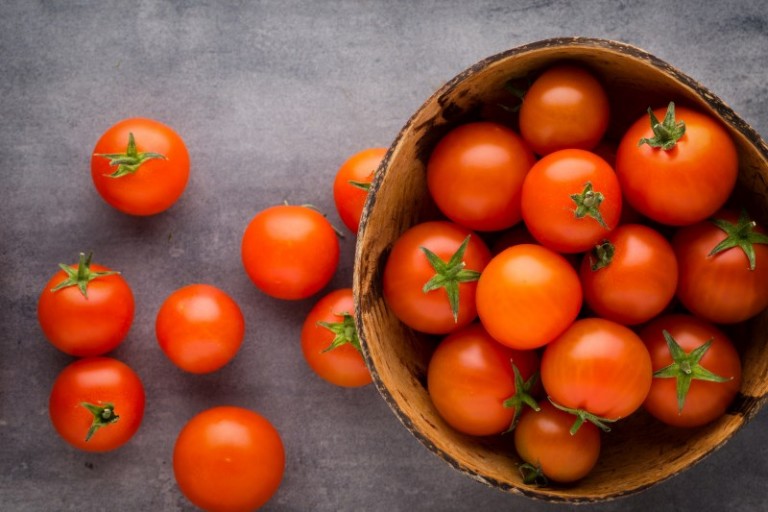 29 EvidenceBased Benefits of Tomatoes WellBeing Secrets
