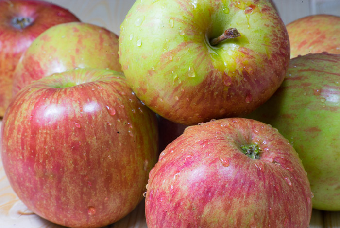 apples-and-liver-toxins