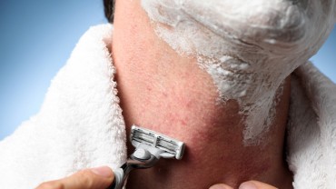 16 Ways to Get Rid of Nasty Razor Bumps or Bikini Bumps