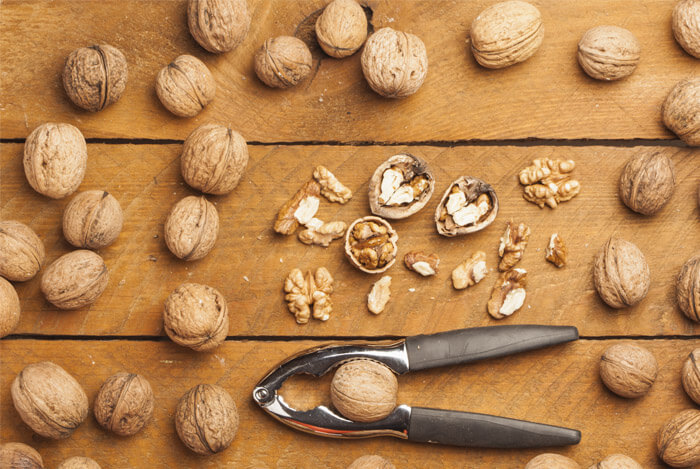 how-to-incorporate-more-into-your-diet-walnuts
