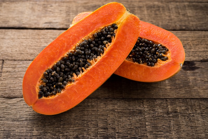 Papaya Prevents macular degeneration