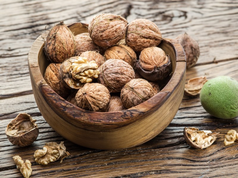 Walnuts can Help You Look Younger