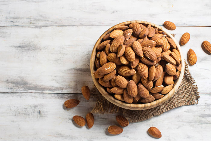 almonds help build muscels