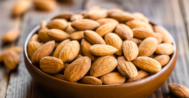 8 Evidence-Based Health Benefits Of Almonds