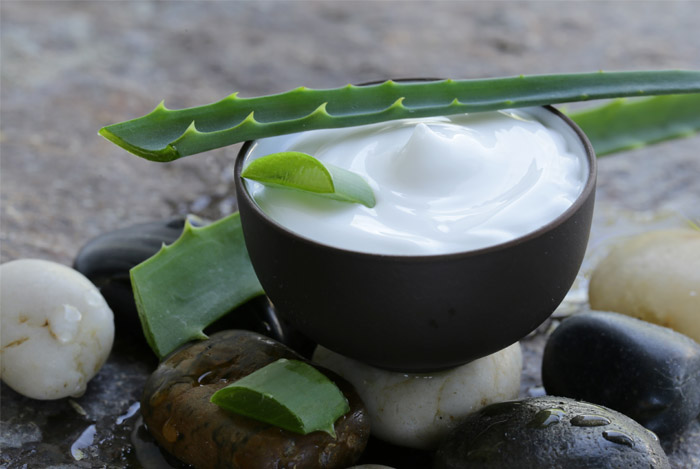 aloe-vera-cream-in-jar