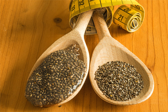 chia-seeds-gel-in-spoon