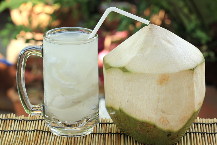 coconut-water-in-coconut-straw