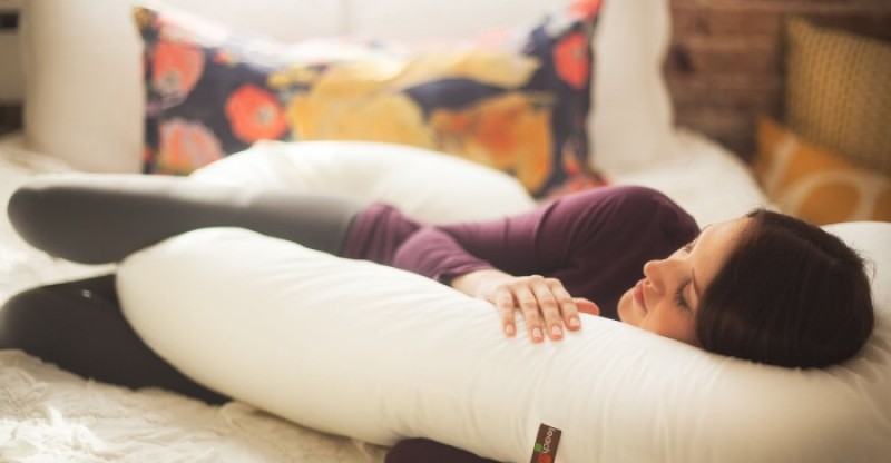 leachco-snoogle-total-body-pillow-review