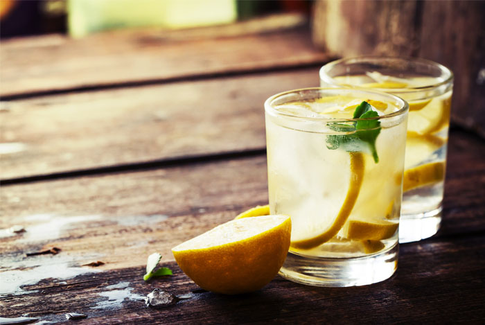 drink lemon water for detox