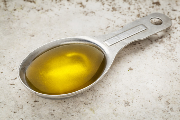 tablespoon-oil-oil-pulling-benefits