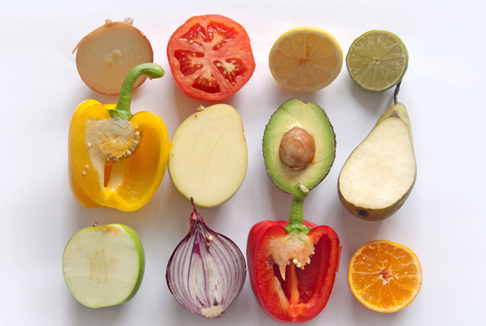 veggies-fruit-sliced-half